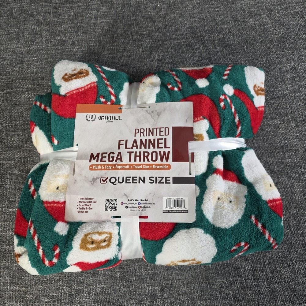 New Dahdoul Printed Flannel Mega Throw Queen Reversible Christmas Santa Blanket
